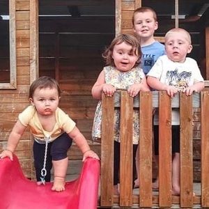 Meet your Posher, Leiza